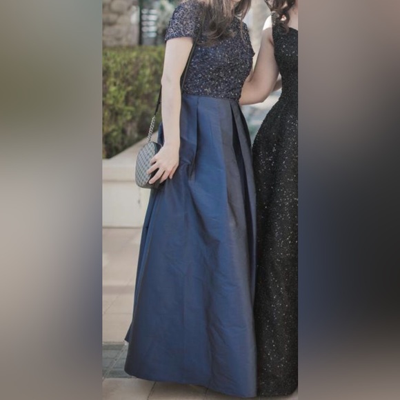 Adrianna Papell Cap Sleeve Sequin Taffeta Evening Gown - Dark Navy - Picture 4 of 4